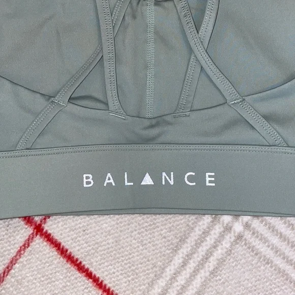 Balance Athletica (Vitality) Quest Bra - Picture 4 of 7